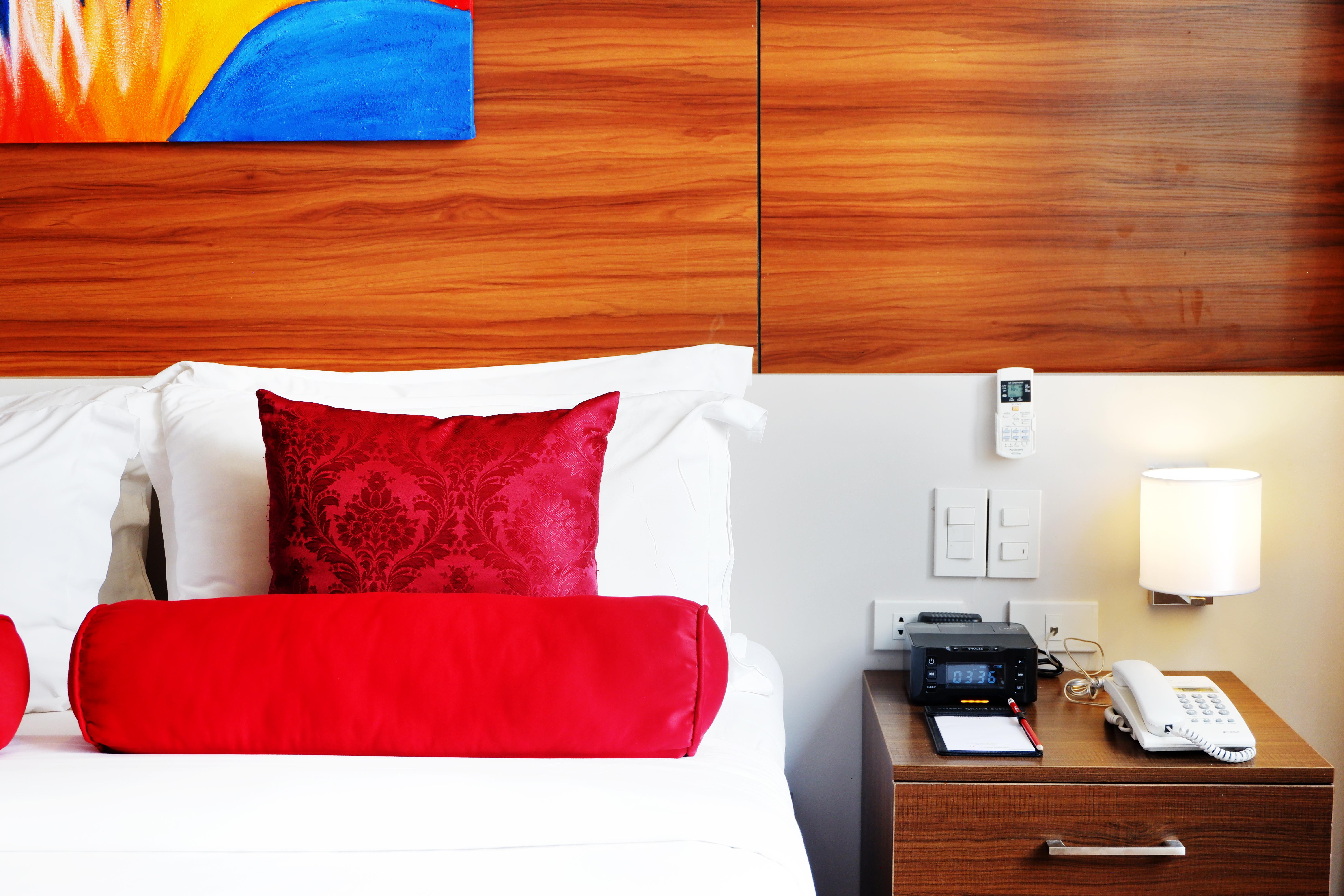 Valero Grand Suites By Swiss-Belhotel Макати Экстерьер фото