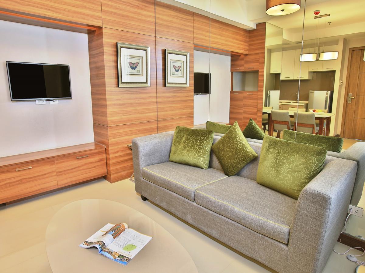 Valero Grand Suites By Swiss-Belhotel Макати Экстерьер фото